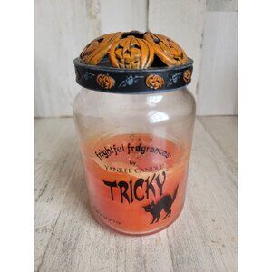 Yankee Candle frightful fragrance tricky pumpkin cover